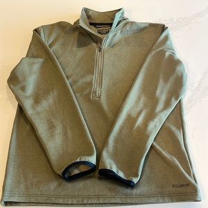 Filson Trapper Creek Fleece Pullover, men’s size M, color “lichen”. Like new!